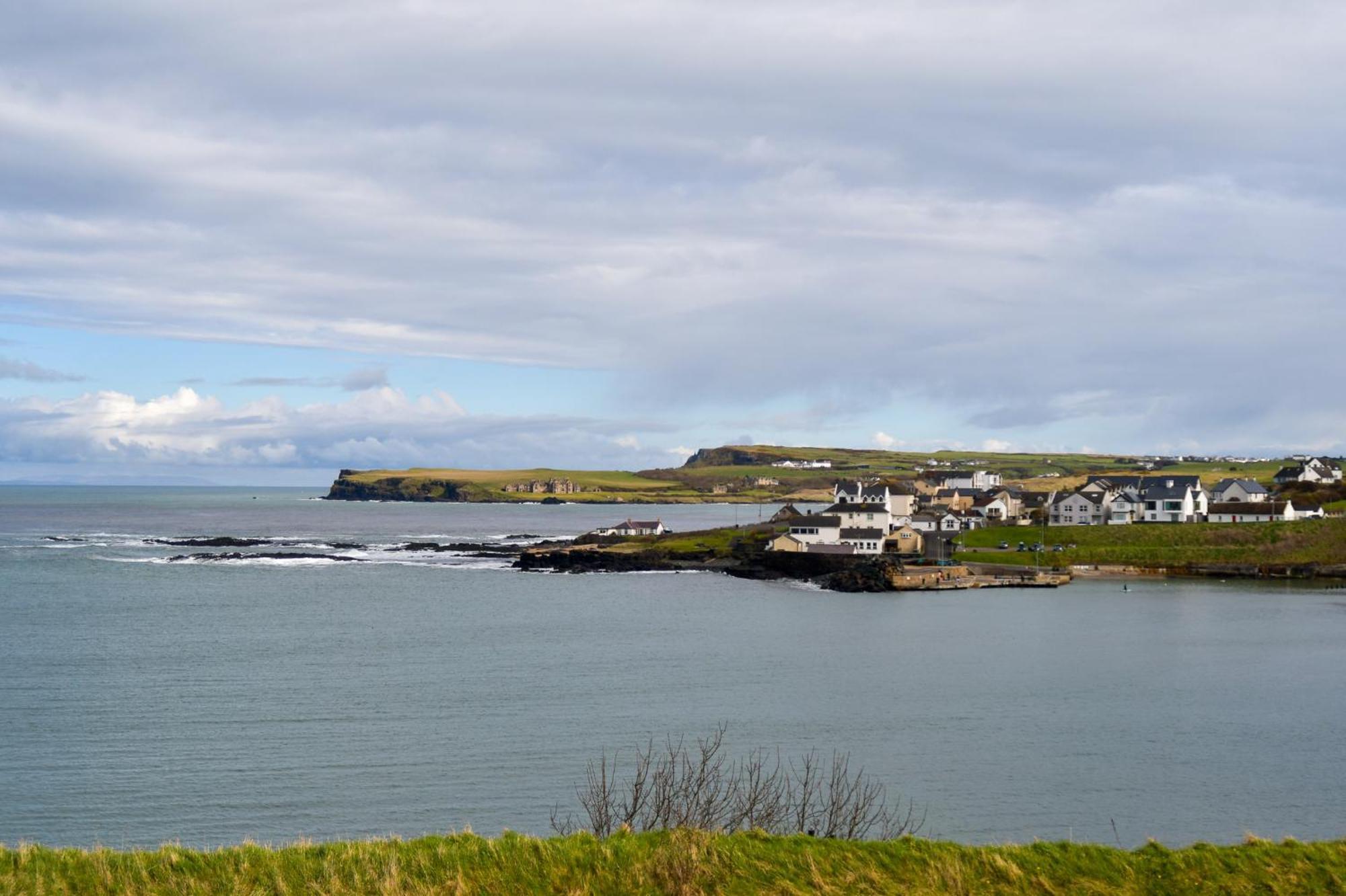 Shoreline Portballintrae North Coast Views Near Giants Causeway & Royal Portrush 외부 사진