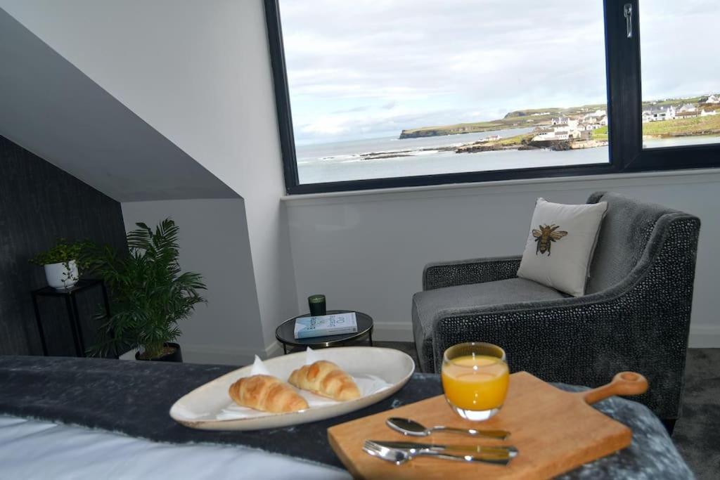 Shoreline Portballintrae North Coast Views Near Giants Causeway & Royal Portrush 외부 사진